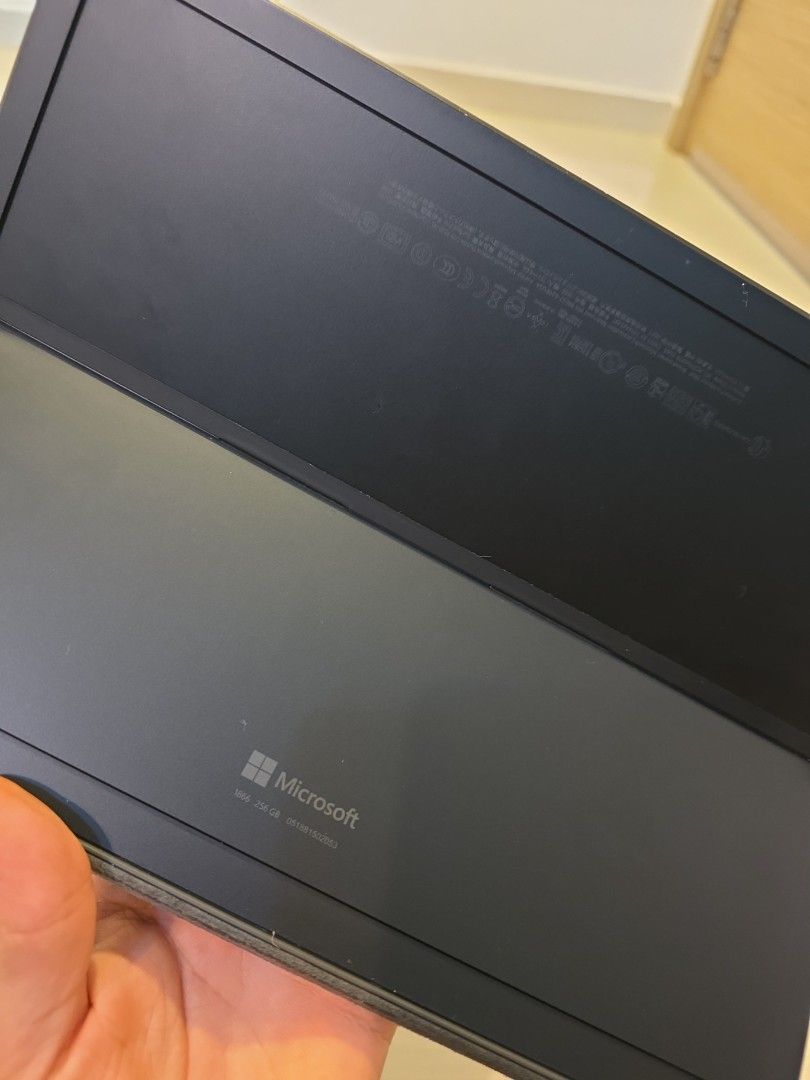 Microsoft Surface Pro 7☆ i7/16GB/256502706780264222723