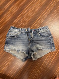 (Category: ) located in . Submitted by roma.s2 (Listing ID 1448234908, Image 1). Description: .