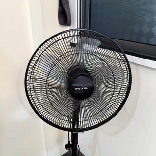 (Category: ) located in . Submitted by lj198910 (Listing ID 1448125220, Image 1). Description: .