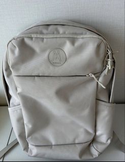 （分類：）位於 。 由 adelinejasmine 提交（商品編號 1448252747，圖片 1）。簡介： 。