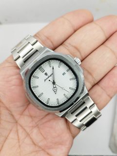 (Category: ) located in . Submitted by WatchProject (Listing ID 1448274961, Image 1). Description: .