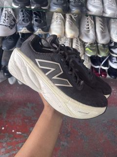 (Category: ) located in . Submitted by thriftkicks3 (Listing ID 1448205721, Image 1). Description: .