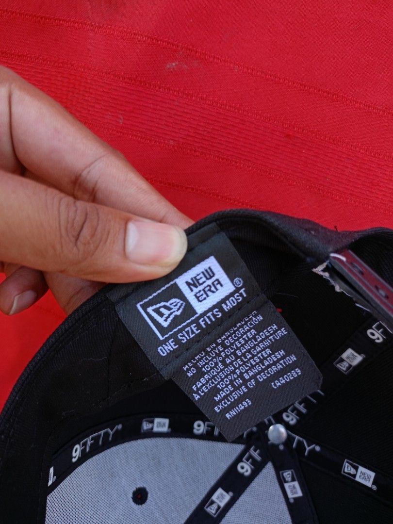 New Era Remy Martin Black Snapback Cap (Category: Caps & Hats) located in Santiago. Submitted by street.hustlin (Listing ID 1448166568, Image 2). Description: NEW ERA X REMY MARTIN SNAPBACK One size fits all Excellent condition No major flaws PHP 580 Location Santiago City Isabela ‼️ .