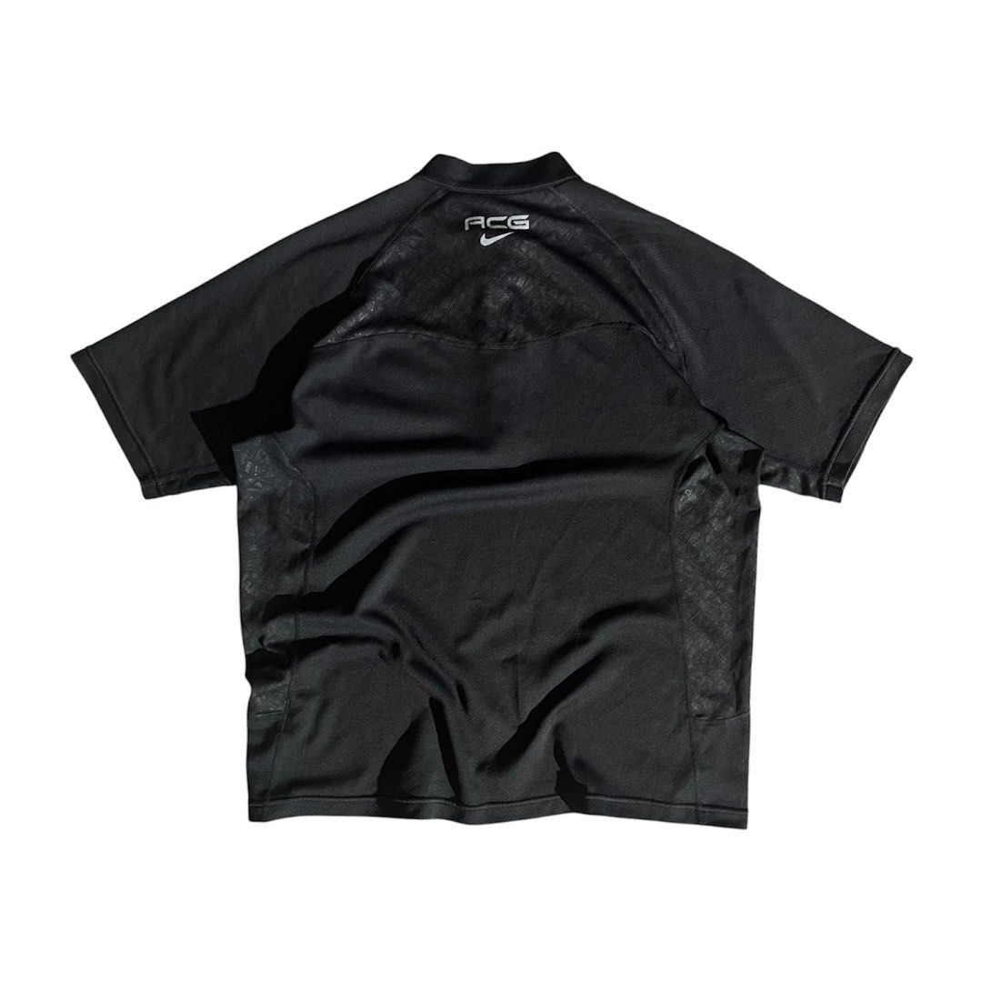 Nike ACG Dry-fit Quarter-Zip (Category: Activewear) located in Daraga. Submitted by th3cliquejunks (Listing ID 1448129460, Image 2). Description: Nike ACG Dry-fit Quarter-Zip Authentic Size Large Condition: 9.5/10 No major flaw Dimensions: Width: 22” Length: 27” - 1,780 Dm!.
