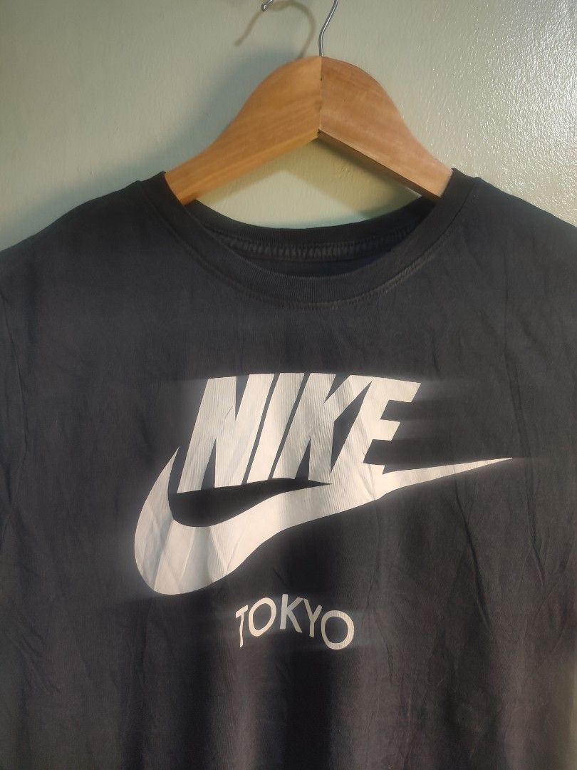Nike Bigswoosh Tokyo Tshrt (Category: Tshirts & Polo Shirts ) located in Cagayan de Oro. Submitted by jaypeedeistilo (Listing ID 1448088967, Image 2). Description: Excellent condition💯 Dimes: 18×26.