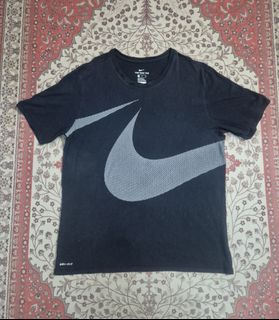 (Category: ) located in . Submitted by shahz_96 (Listing ID 1448250145, Image 1). Description: .