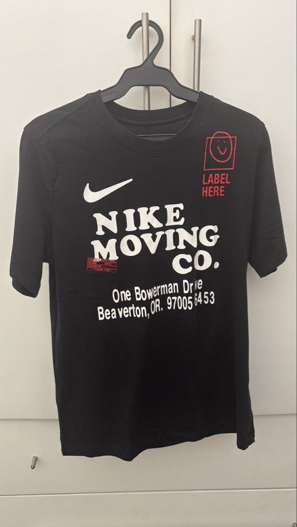 Nike Graphic Moving Co. T-Shirt/Tee (Category: Tshirts & Polo Shirts ) located in Muntinlupa City. Submitted by SFP33 (Listing ID 1448145628, Image 1). Description: Lightly used (worn 2x) Size M Negotiable (just offer) PM for dimensions Shipping c/o buyer MOP: Unionbank/Gcash.