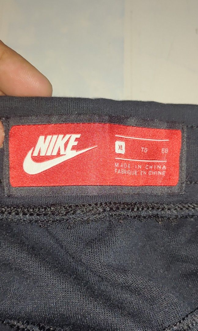 Nike tech fleece (Category: Shorts) located in Cebu City. Submitted by vintage07 (Listing ID 1448125119, Image 3). Description: Nike Tech fleece short Size 32 up to 36 Stretchable Large to xl Xcellent condi No issue 450+sf.