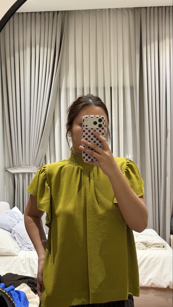 Olive Green Smocked Neck Puff Sleeve Top (Category: Blouses) located in Meycauayan. Submitted by m4teri4lgirl (Listing ID 1448114552, Image 2). Description: Super chic silhouette perf to dress up (w a skirt or trousers) or down (w jeans or shorts).