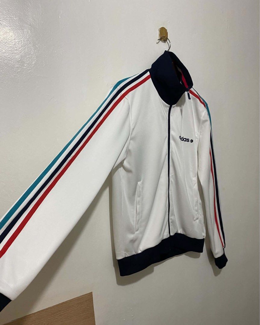 Orig. ADDIDAS Track Jacket (Category: Activewear) located in Cainta. Submitted by ropas.manila (Listing ID 1448081509, Image 3). Description: ✅ Color Rate: 10/10 ✅ Condition: 10/10 ‼️ This jacket is considered good as New. There’s no signs of usage, no issues and excellent condition. Actual item posted! ‼️ Color may vary due to lighting.