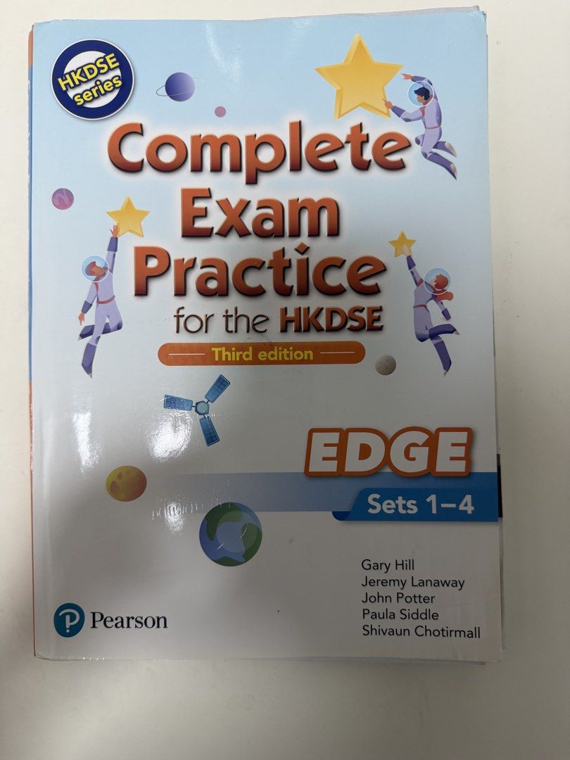 Pearson Complete Exam Practice for the HKDSE 第三版 （分類：教科書）位於 Hong Kong。 由 xzz_211 提交（商品編號 1448223045，圖片 1）。簡介： 呢本係Pearson 出嘅 Complete Exam Practice for the HKDSE，第三版嚟㗎。入面有齊 Sets 1-4 嘅練習題，幫你操練公開試。適合準備 DSE 嘅同學仔溫習用。幾乎全新極少量書寫。。