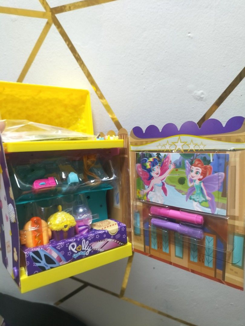POLLY POCKET UNBOX (Category: Kids Toys) located in Caloocan City. Submitted by rheavlontoc0828 (Listing ID 1448225488, Image 2). Description: BRANDNEW BOUGHT IN CANADA.