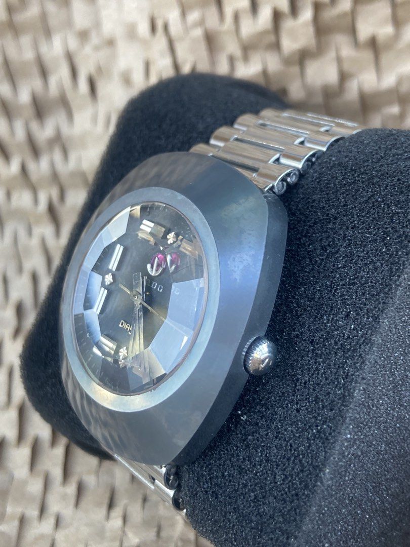 Rado Diastar (Category: Men's Watches) located in Lapu Lapu. Submitted by nylrenzo (Listing ID 1448147665, Image 3). Description: For sale!! Vintage Rado Diastar 1970s Rado classic tungsten carbide bezel. No cracks. Newly serviced movement. Timegraph calibrated. Ready to wear. Aftermarket crown, and bracelet. Not water resistant. Movement: Cal. AS 1700/01 COP/COD with 1k downpayment. Remaining balance will be paid at LBC upon pick up. (We require