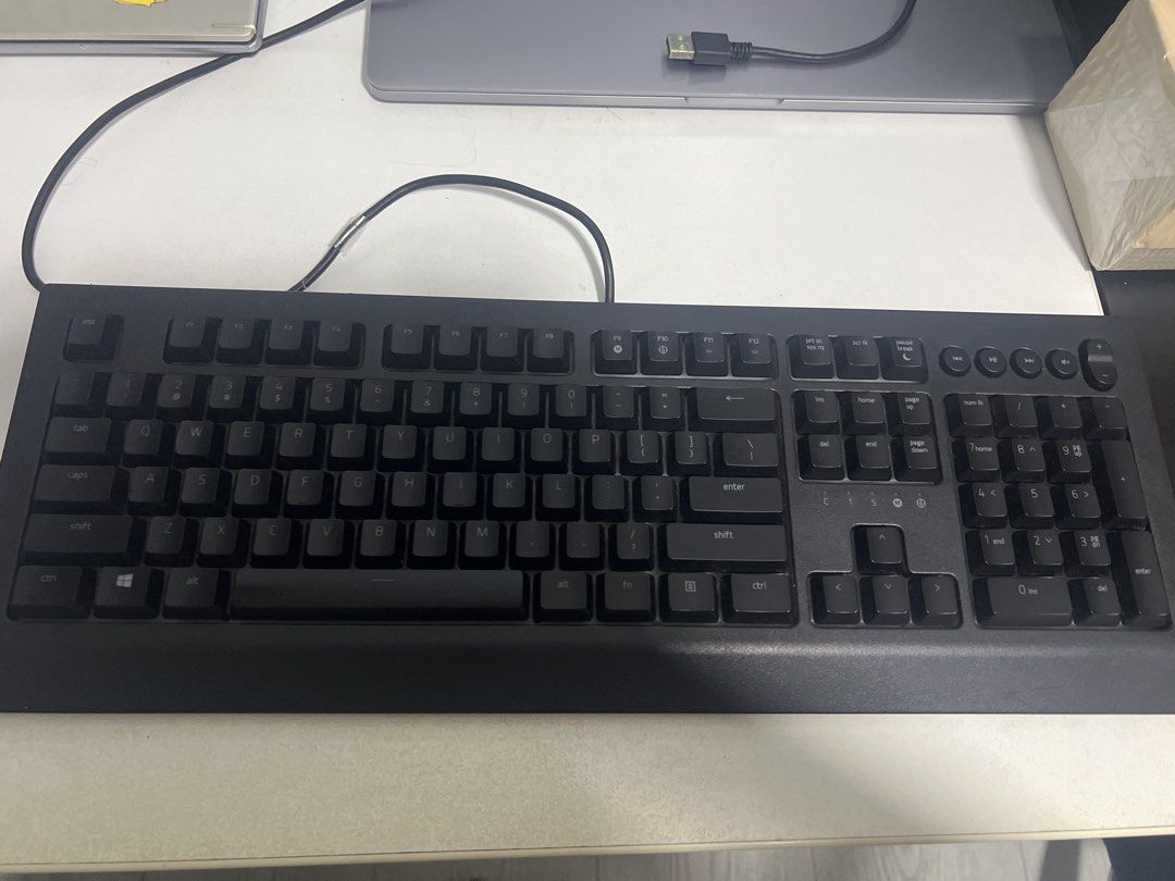 RAZER cynosa v2 cheap and urgent