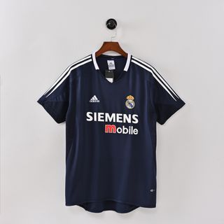 (Category: ) located in . Submitted by calcio_sport_jersey (Listing ID 1448267293, Image 1). Description: .