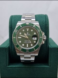(Category: ) located in . Submitted by ngeehoewatches (Listing ID 1448194074, Image 1). Description: .