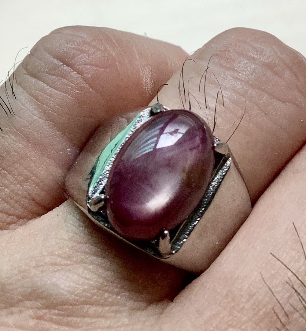 Ruby Ring (Category: Rings) located in Singapore. Submitted by cintamani (Listing ID 1448139605, Image 2). Description: .