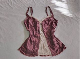 (Category: ) located in . Submitted by fleurin (Listing ID 1448117634, Image 1). Description: .