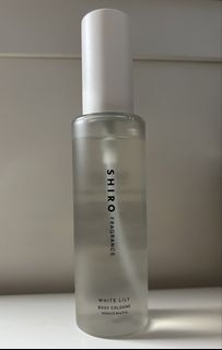 (Category: ) located in . Submitted by perfumista (Listing ID 1448231428, Image 1). Description: .