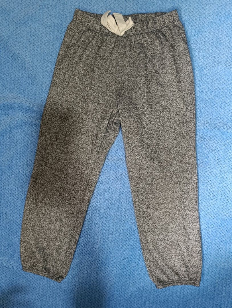11 pieces - SULIT BUNDLE PANTS/ PAJAMA BOY'S (Category: Babies & Kids Fashion) located in Cavinti. Submitted by dezyjane (Listing ID 1448101809, Image 2). Description: SULIT BUNDLE PANTS BOY'S AGE: 5-6 PCS: 11 PRICE: 700 only.