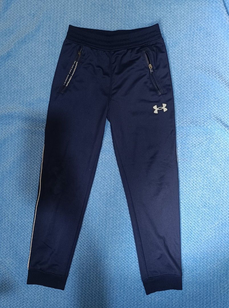 11 pieces - SULIT BUNDLE PANTS/ PAJAMA BOY'S (Category: Babies & Kids Fashion) located in Cavinti. Submitted by dezyjane (Listing ID 1448101809, Image 1). Description: SULIT BUNDLE PANTS BOY'S AGE: 5-6 PCS: 11 PRICE: 700 only.