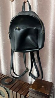 (Kategori: ) berada di . Dikirim oleh preloved.byvay (ID iklan 1448182726, Gambar 1). Deskripsi: .