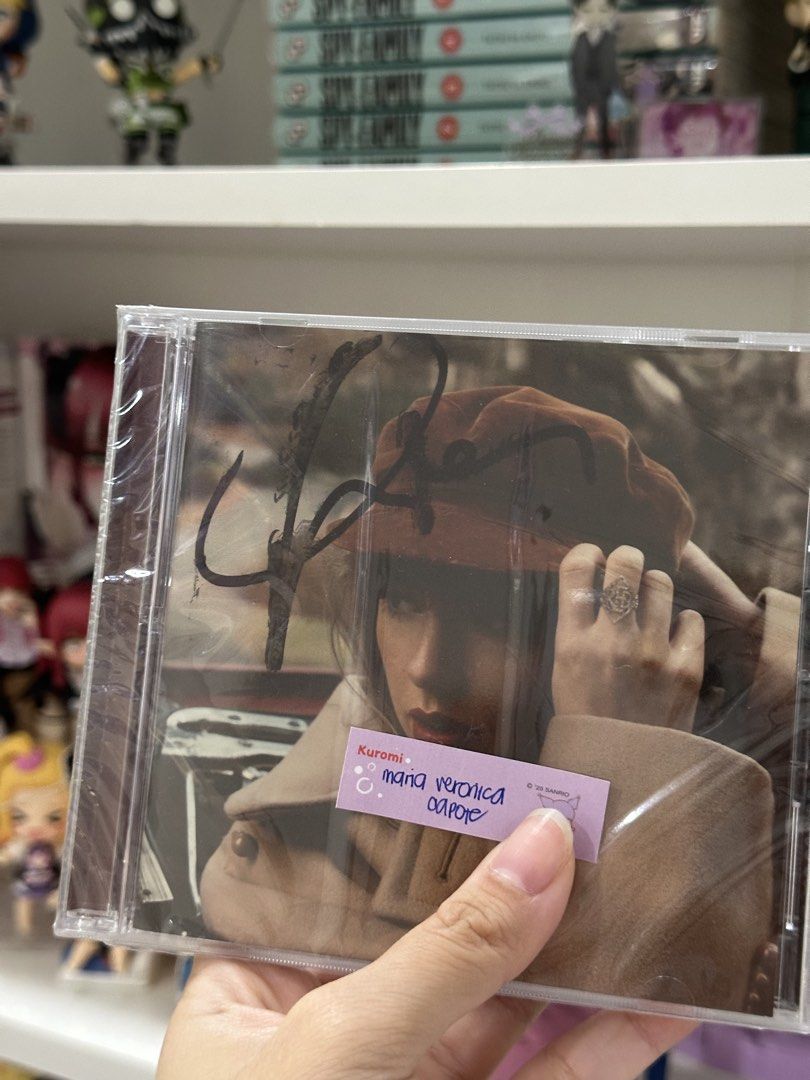 Taylor Swift Signed Red (Taylor’s Version) CD (Category: CDs & DVDs) located in Marikina City. Submitted by veronicapote (Listing ID 1448174176, Image 2). Description: Taylor Swift Signed Red (Taylor’s Version) CD - sealed - bought straight from TS Website - can do same day delivery via lalamove or grabexpress - for meetups: SM Marikina / SM Sta. Mesa / UPTC .