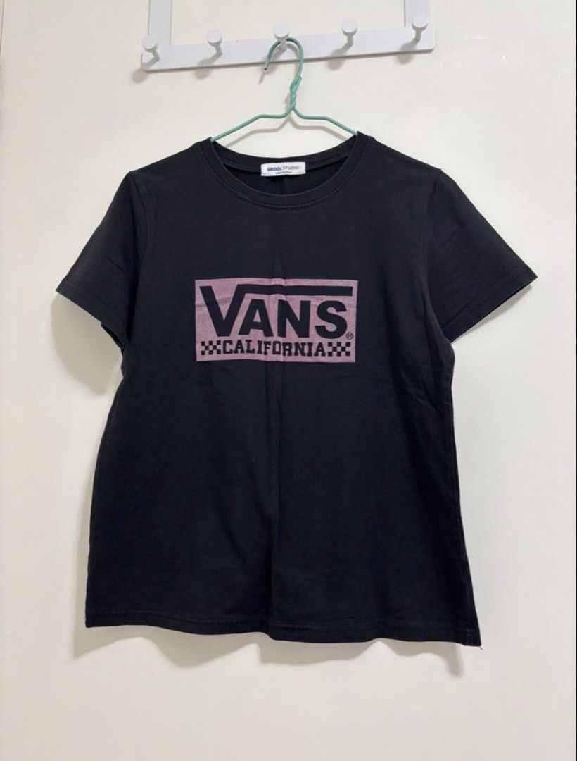 Tee （分類：T-shirt）位於 Hong Kong。 由 seoul_amazing 提交（商品編號 1448223289，圖片 1）。簡介： 。