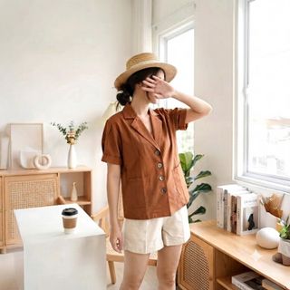 (Kategori: ) berada di . Dikirim oleh your_vintage_rooms (ID iklan 1448165846, Gambar 1). Deskripsi: .