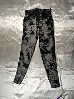 (Category: ) located in . Submitted by bhelprelovedcloset (Listing ID 1448190722, Image 1). Description: .