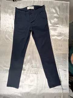 (Category: ) located in . Submitted by bhelprelovedcloset (Listing ID 1448211502, Image 1). Description: .
