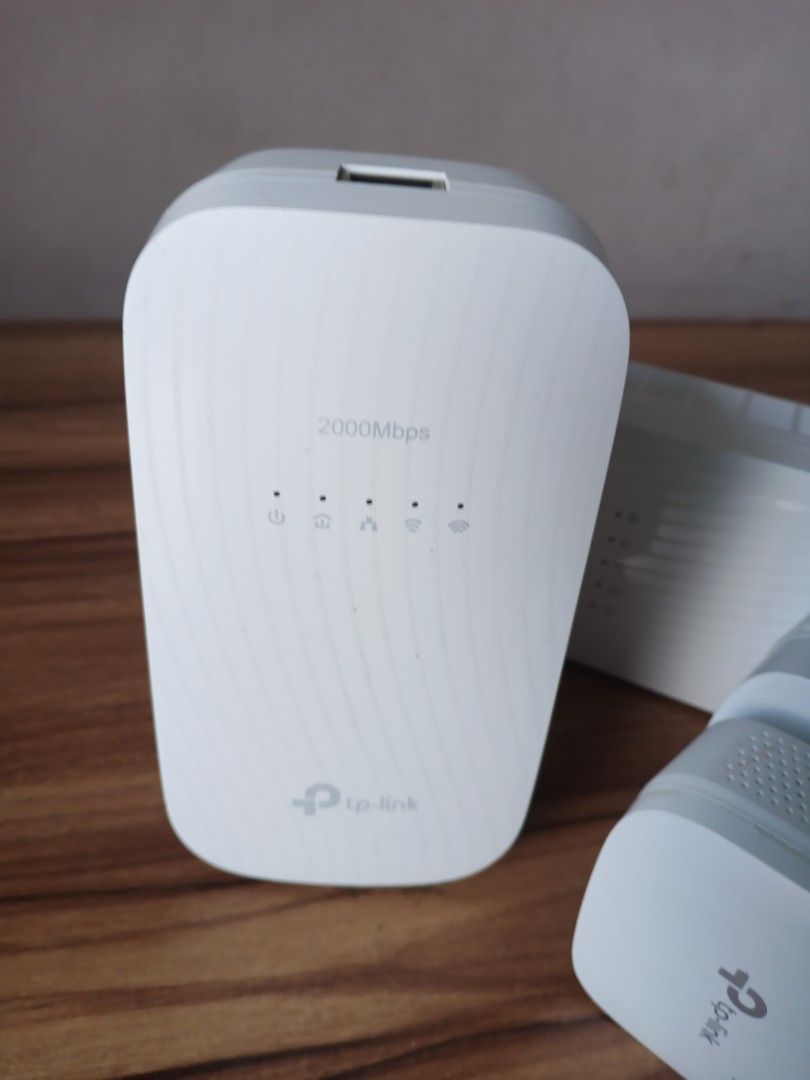 TP-Link 2000Mbps Wi-Fi Range Extender502581823999856641