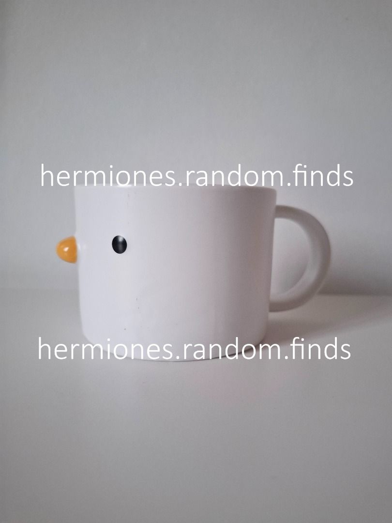 uneede Ceramic Duck Mug Cup (Category: Dinnerware & Cutlery) located in Manila. Submitted by hermiones.random.finds (Listing ID 1448134401, Image 2). Description: FROM MY PERSONAL COLLECTION Condi: Like New. Unboxed lang for a vid. What you see is what you get. From my personal collection. Please note: Some items are preloved/stored. PLEASE MANAGE YOUR EXPECTATIONS. Colors may also vary due to lighting but we try our best to get a pic of the true