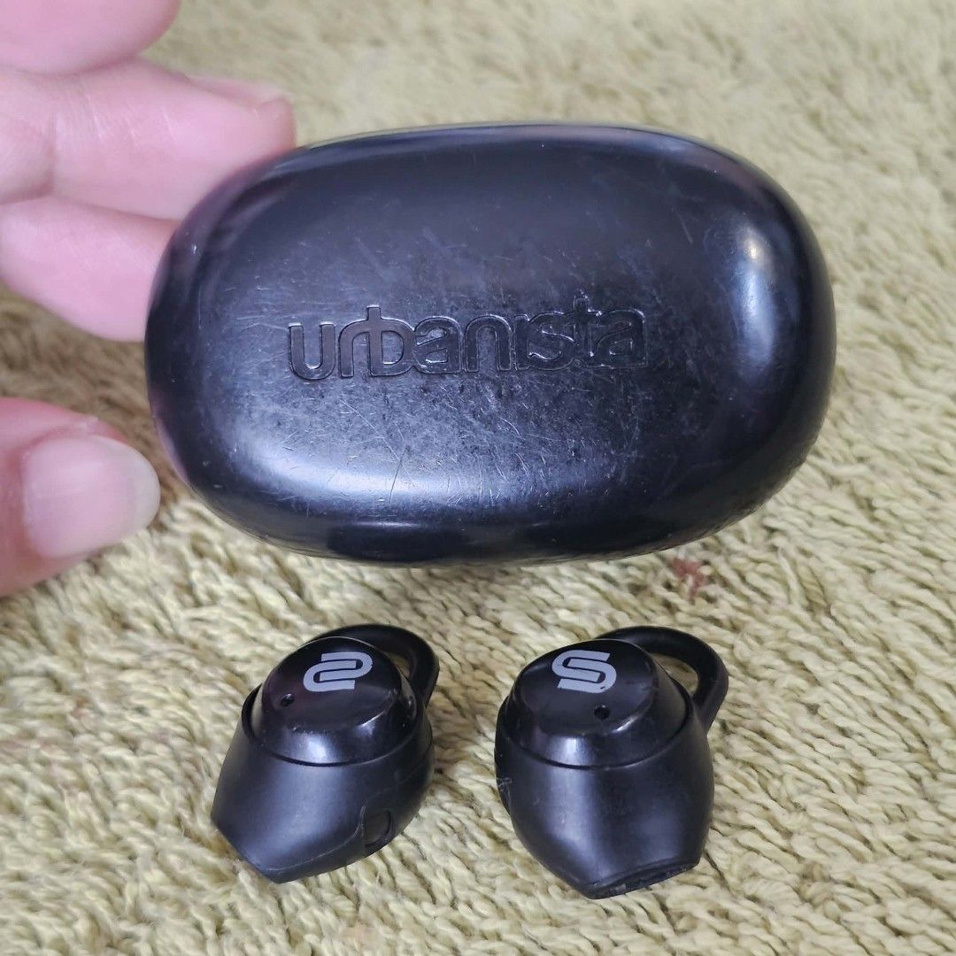 Urbanista Lisbon True Wireless Earbuds (Category: Earphones) located in Caloocan City. Submitted by tinshaoshop (Listing ID 1448087601, Image 1). Description: - Urbanista Lisbon True Wireless Earbuds - Includes charging case - Designed in Sweden - Ideal for listening to music on the go.