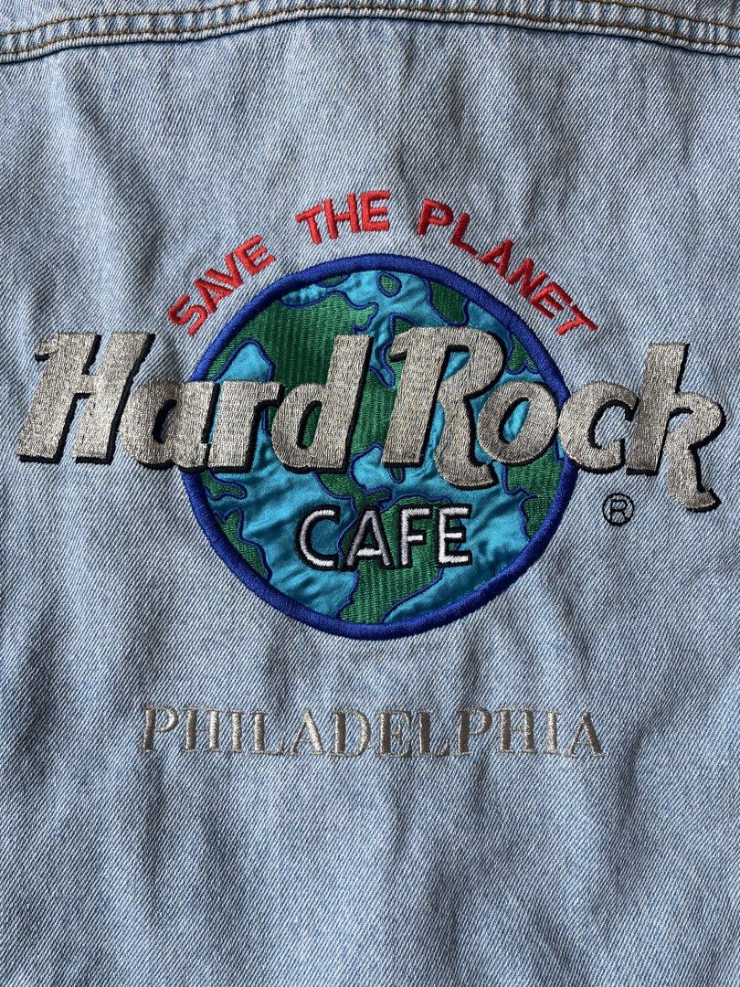 Vintage denim jacket (Category: Coats, Jackets and Outerwear) located in Iloilo. Submitted by papsyy (Listing ID 1448093344, Image 2). Description: - Vintage 80’s light wash denim jacket - Iconic Hard Rock Cafe logo on back - 22x26 boxy.