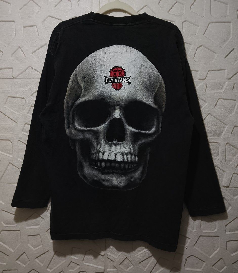 Vintage Fly Beans Motor Skull Long Sleeve (Category: Tshirts & Polo Shirts ) located in Manila. Submitted by gowicollection28 (Listing ID 1448091037, Image 2). Description: Width:21 / Length:28 issue: hairline.