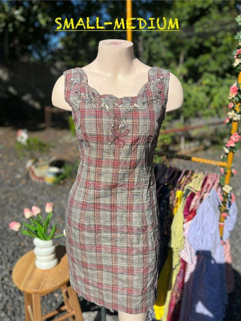 Vintage Inspired Dress (Category: Dresses) located in Daraga. Submitted by timeless_thread (Listing ID 1446187361, Image 1). Description: .