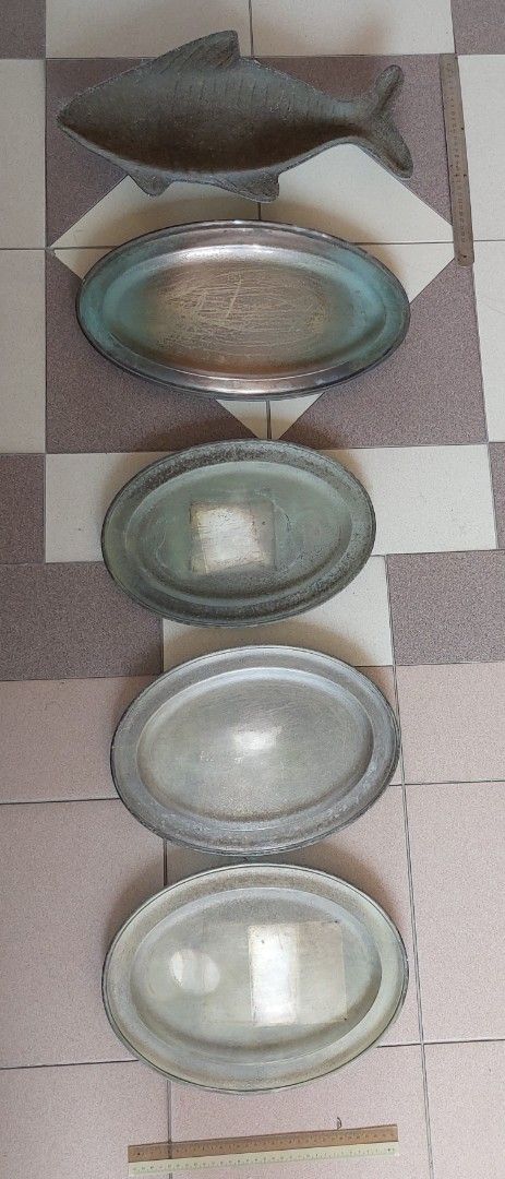 Vintage Oval Platters and Fish Shaped Dish