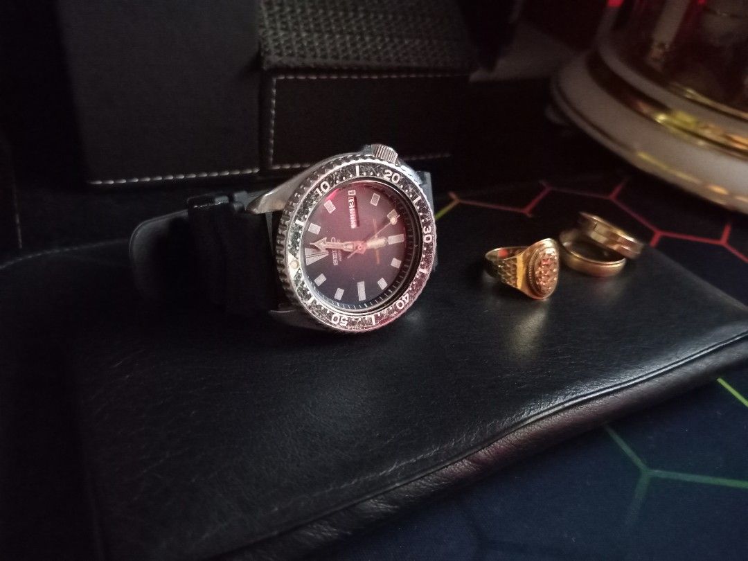 Vintage Seiko 6309 slim turtle (Category: Men's Watches) located in Taguig. Submitted by nippon.toki (Listing ID 1448275241, Image 1). Description: All original watch head January 1988 Please read! For sure buyer only! NO COD/COP No reservation The items will be sold to the first payer w/o prior notice. Verbal reservations are not acceptable. Note: All items are vintage. Please manage your expectations accordingly. G cash payment. Shipping via La
