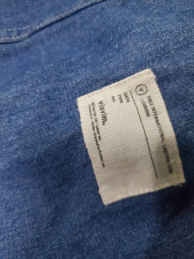 Visvim (Category: Activewear) located in Manila. Submitted by johnmichae02480 (Listing ID 1448108011, Image 3). Description: visvim size large 21x28.