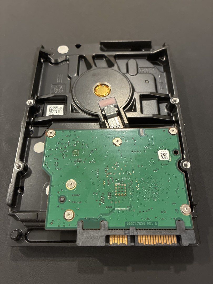 Seagate 1TB 3.5” Sata HDD503359995622215681