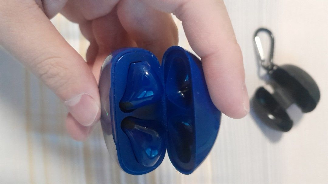 Earbuds wireless (Casing Included)505660443344906241