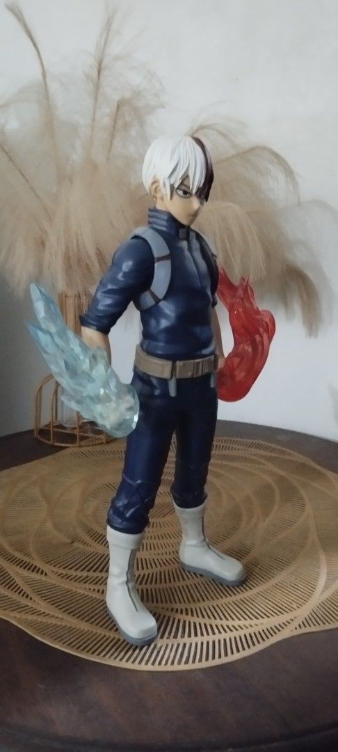 2021 McFarlane Shoto Todoroki (Category: Figurines & Statues) located in Manila. Submitted by ventajetoyz625 (Listing ID 1448311593, Image 2). Description: - Shoto Todoroki action figure from My Hero Academia - Features interchangeable ice and fire effects - 12 inches tall - untested "gimmick" - What you see is what you get.