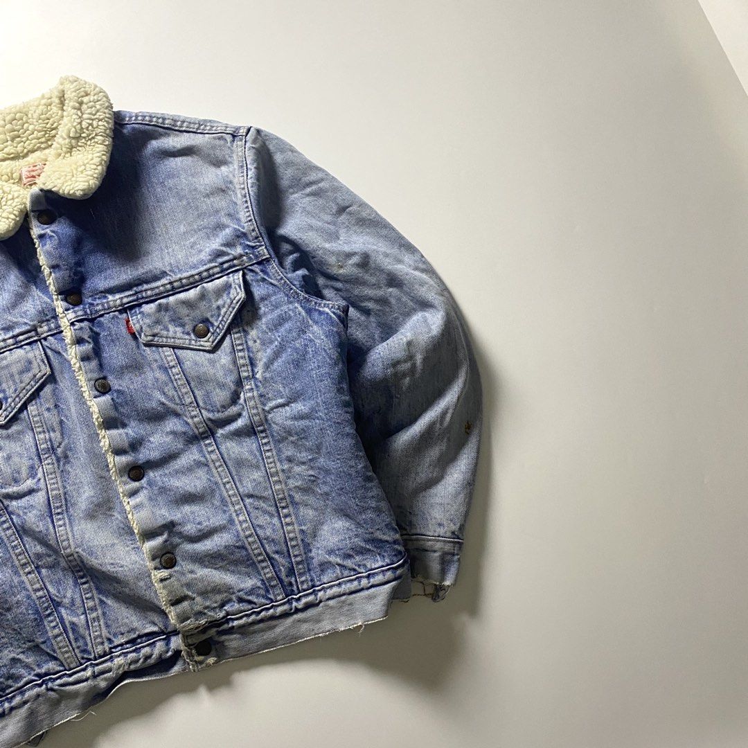 70's Levi's Denim Sherpa Lined Trucker Jacket (Category: Coats, Jackets and Outerwear) located in Quezon City. Submitted by wekidds (Listing ID 1448477420, Image 3). Description: Width: 22 Inches Length: 25 Inches Vintage Condition/ Stain at the back/ Tattered Ribbings & Hem.