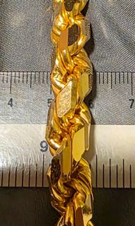 (Category: ) located in . Submitted by vickyngggg_ (Listing ID 1448428156, Image 1). Description: .