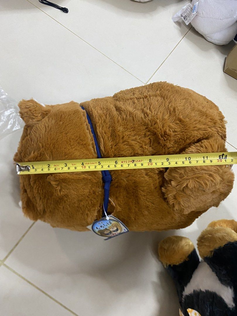 🇯🇵日本柴犬公仔 （分類：絨毛玩具）位於 Hong Kong。 由 ccheidicc 提交（商品編號 1448320388，圖片 3）。簡介： 🇯🇵全新日本柴犬公仔 18cm X 32cm 🛍️取貨方式: - 順豐到付(運費由客人支付) - 面交 (日子時間需互就) 大埔(不限購物金額) 運頭塘邨/大埔墟站/大埔墟街市/大埔中心。
