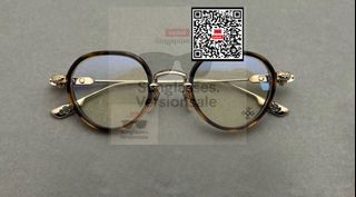 (Category: ) located in . Submitted by sunglasses.versionsale (Listing ID 1448344385, Image 1). Description: .