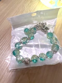 （分類：）位於 。 由 hksell10 提交（商品編號 1448387730，圖片 1）。簡介： 。
