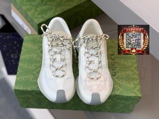 (Category: ) located in . Submitted by shoes.locker (Listing ID 1448430661, Image 1). Description: .