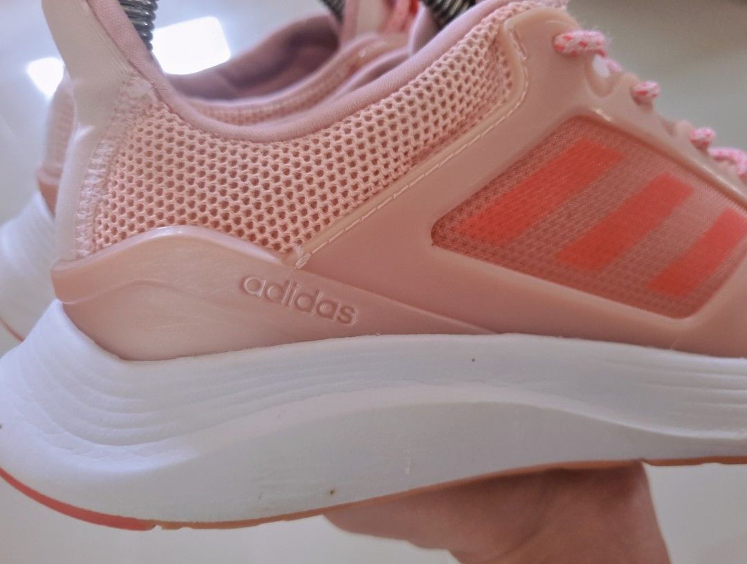 Adidas (Category: Shoe inserts) located in Danao, Cebu. Submitted by CaxeCart (Listing ID 1448308760, Image 3). Description: .